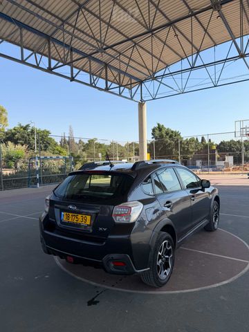 סובארו XV