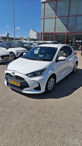 מודעת רכב טויוטה יאריס
