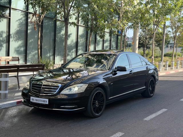 מרצדס-בנץ S-class