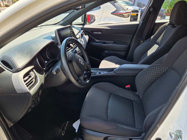 טויוטה C-HR