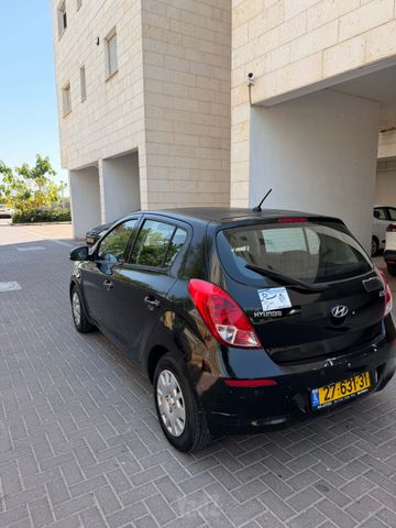 יונדאי i20
