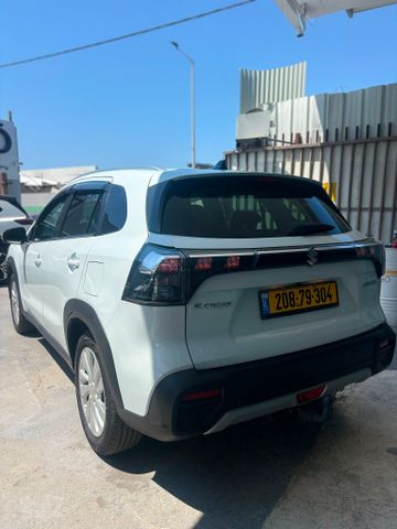 סוזוקי S-Cross