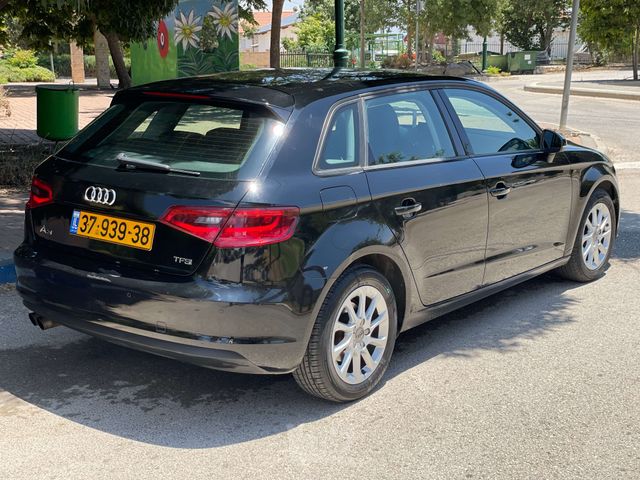 אאודי A3