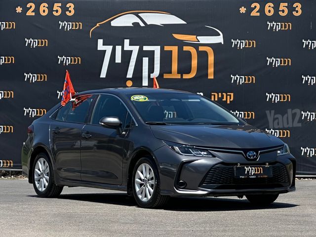 מודעת רכב טויוטה קורולה 2