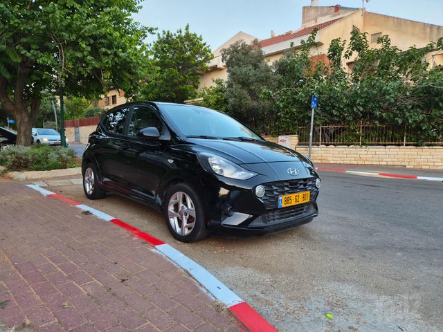 יונדאי i10