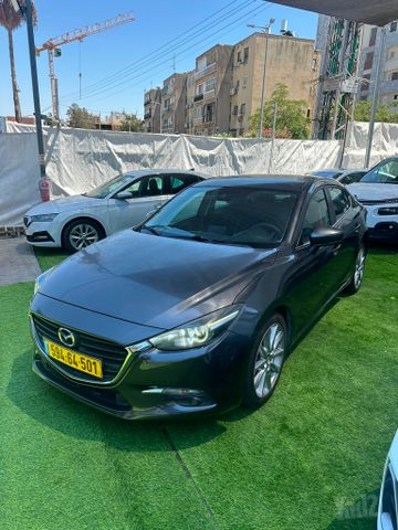 מודעת רכב מאזדה 3