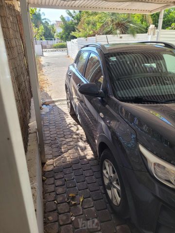 קיה סטוניק