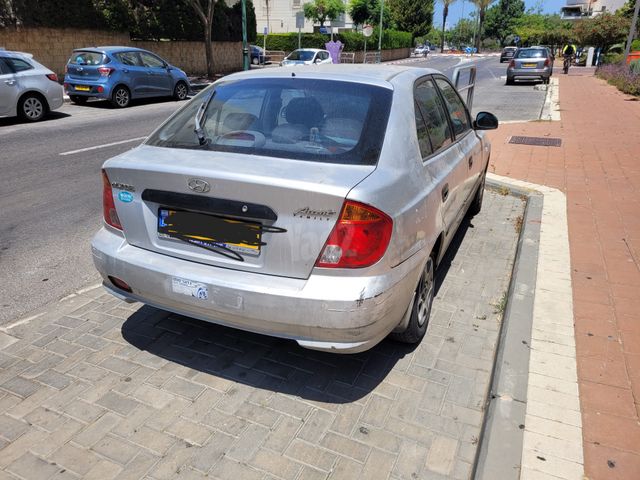 יונדאי אקסנט i25