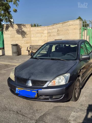 מיצובישי לנסר