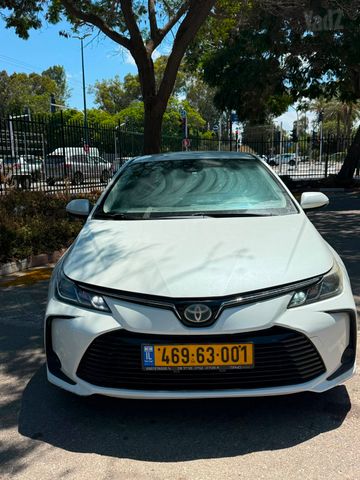 מודעת רכב טויוטה קורולה