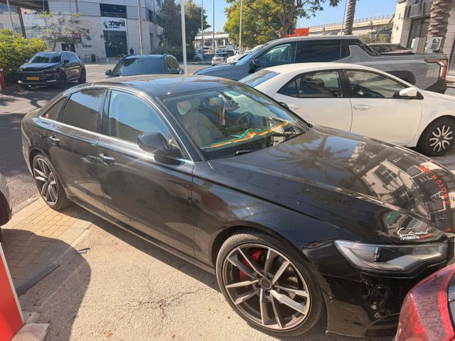 אאודי A6