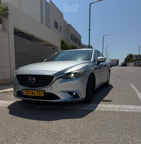 מודעת רכב מאזדה 6