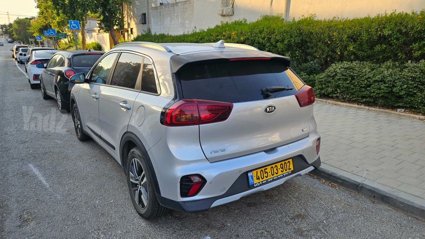 קיה נירו