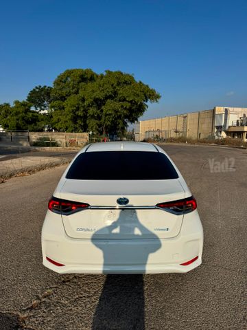 טויוטה קורולה