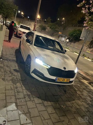 סקודה אוקטביה