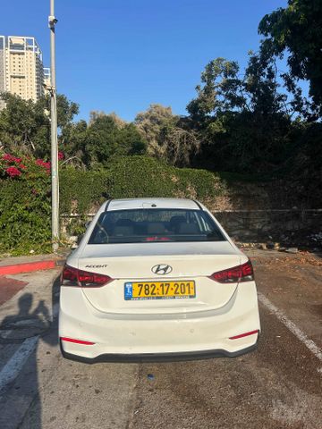 יונדאי אקסנט i25