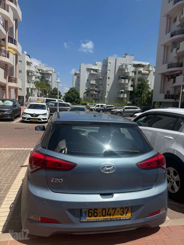 מודעת רכב יונדאי i20