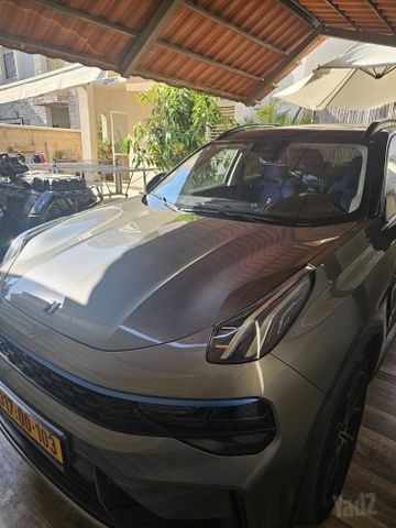 לינק אנד קו 01