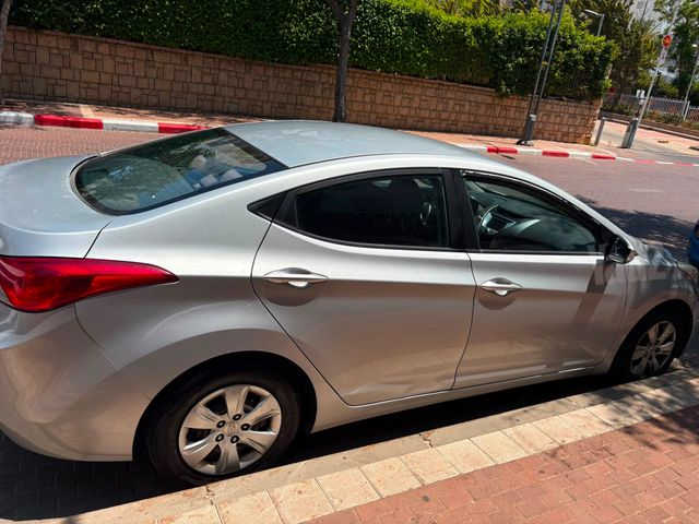 יונדאי I35