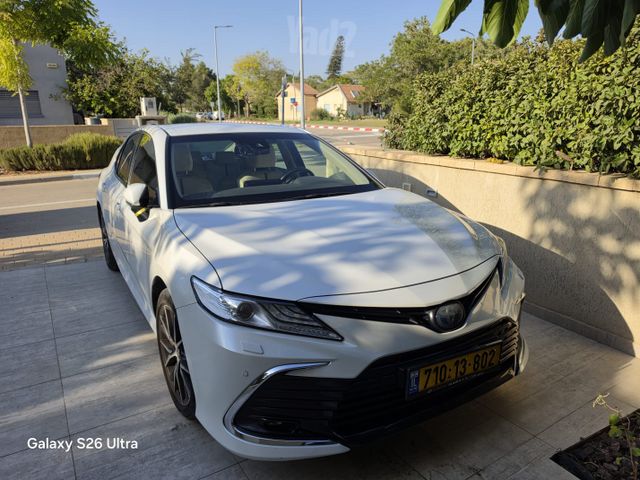 מודעת רכב טויוטה קאמרי