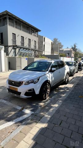 מודעת רכב פיג'ו 3008