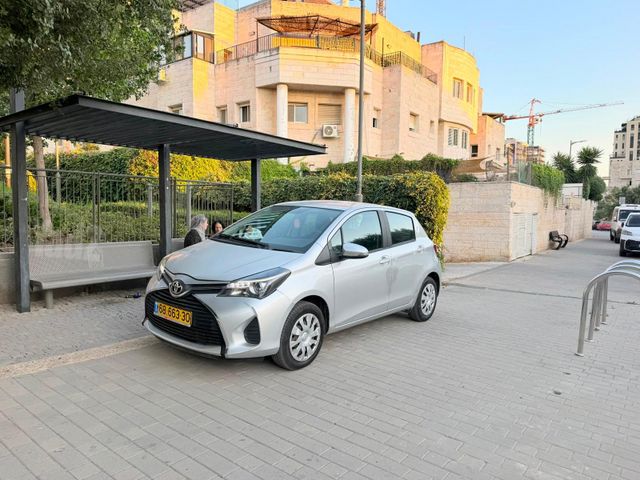 מודעת רכב טויוטה יאריס