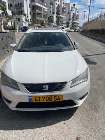 סיאט לאון