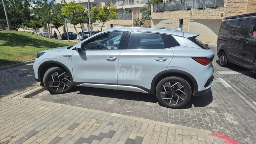 בי.ווי.די אטו 3