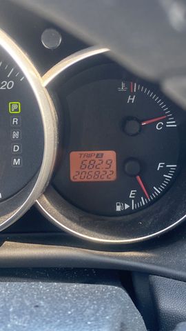 מודעת רכב מאזדה 3