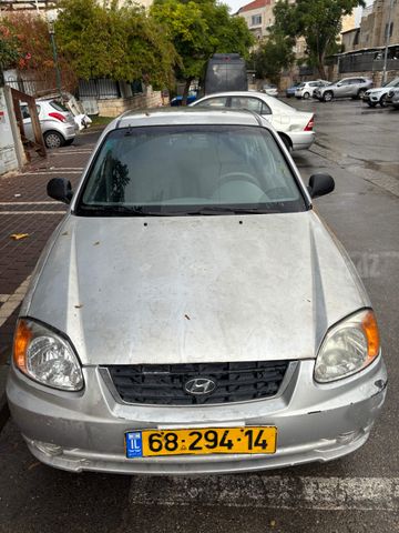 יונדאי אקסנט i25