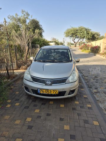 ניסאן טידה