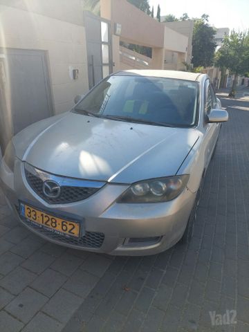 מודעת רכב מאזדה 3