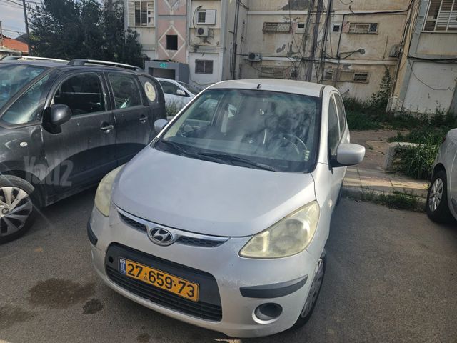 יונדאי i10