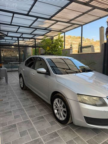 סקודה אוקטביה