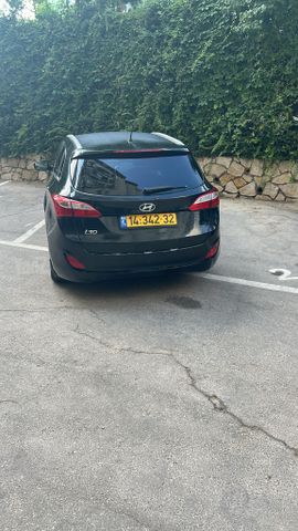 יונדאי i30