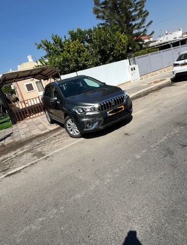 סוזוקי קרוסאובר
