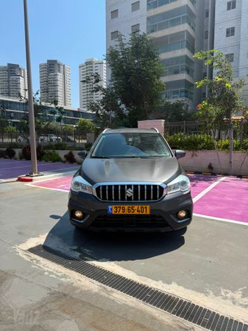 קרוסאובר GLX אוט׳ 1.4 (140 כ״ס)