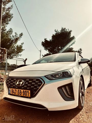 יונדאי איוניק