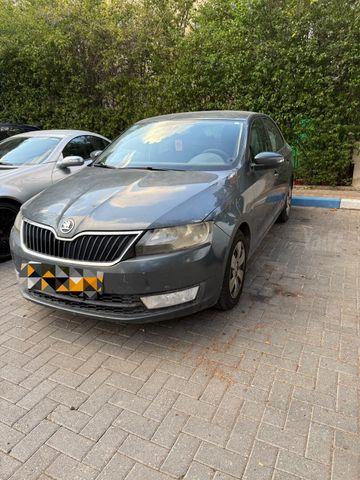 מודעת רכב סקודה ראפיד