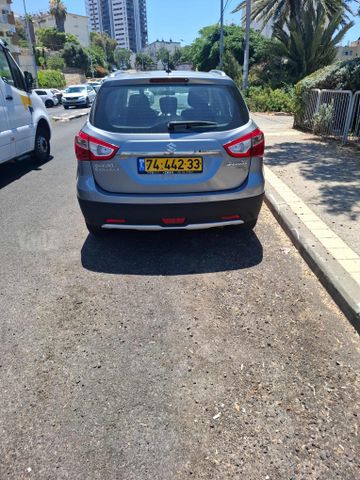 סוזוקי קרוסאובר