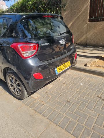 יונדאי i10