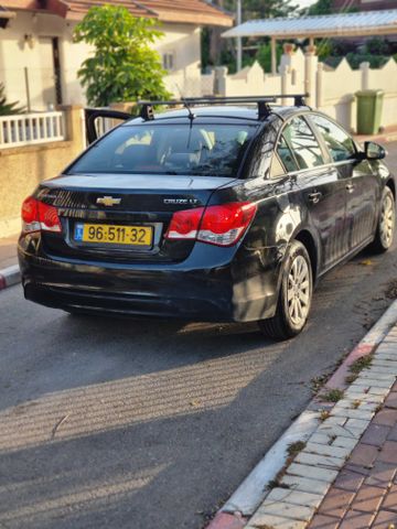 שברולט קרוז