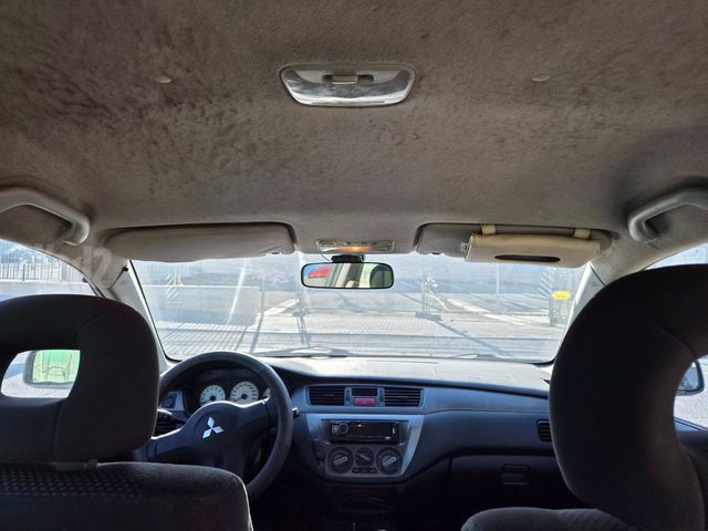 מיצובישי לנסר