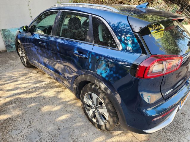 קיה נירו