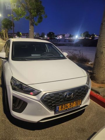 יונדאי איוניק
