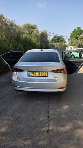 סקודה אוקטביה
