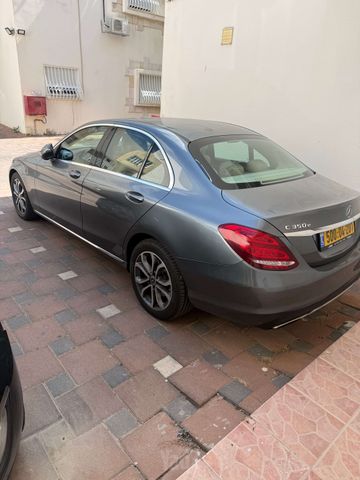 מרצדס-בנץ C-class
