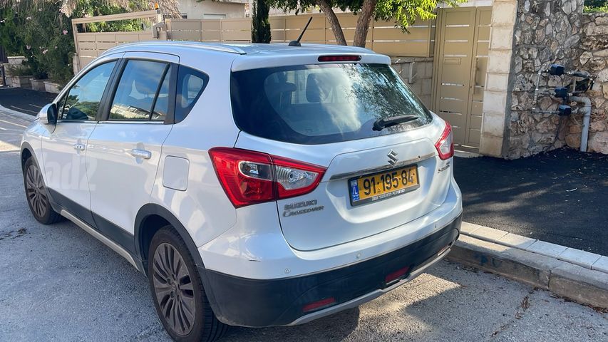 מודעת רכב סוזוקי קרוסאובר