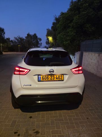 ניסאן ג'וק
