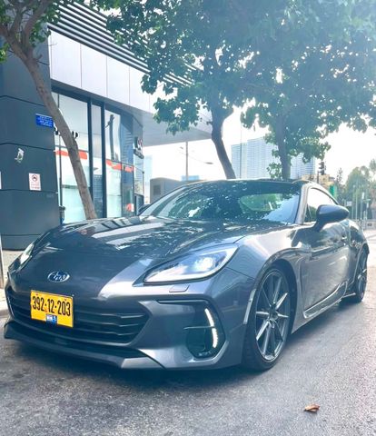 מודעת רכב סובארו BRZ